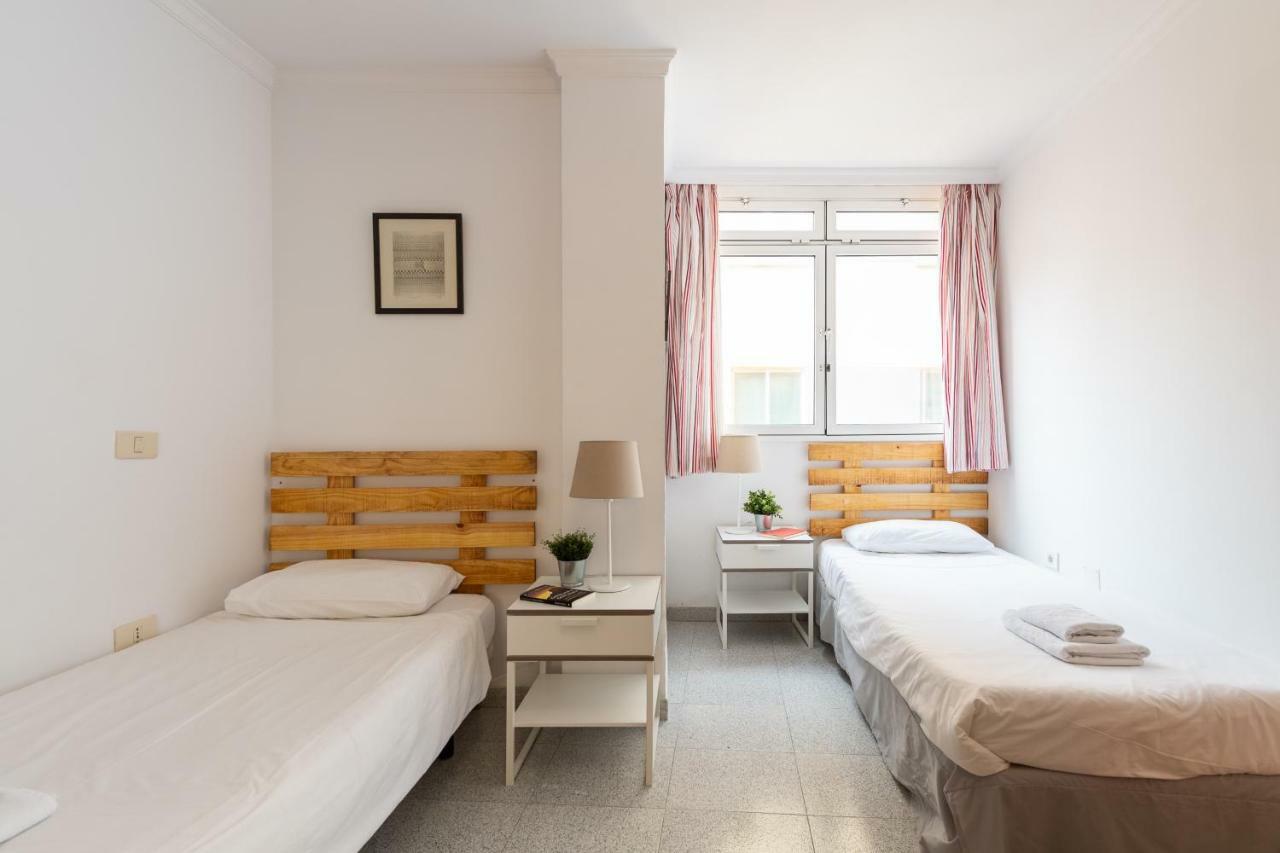 Next To The Beach 5 Beds - Wifi By Canariasgetaway Лас Палмас де Гран Канария Екстериор снимка