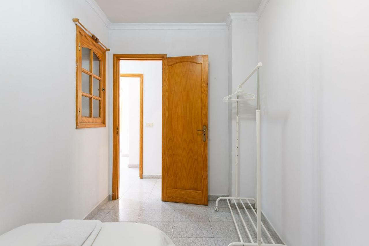 Next To The Beach 5 Beds - Wifi By Canariasgetaway Лас Палмас де Гран Канария Екстериор снимка
