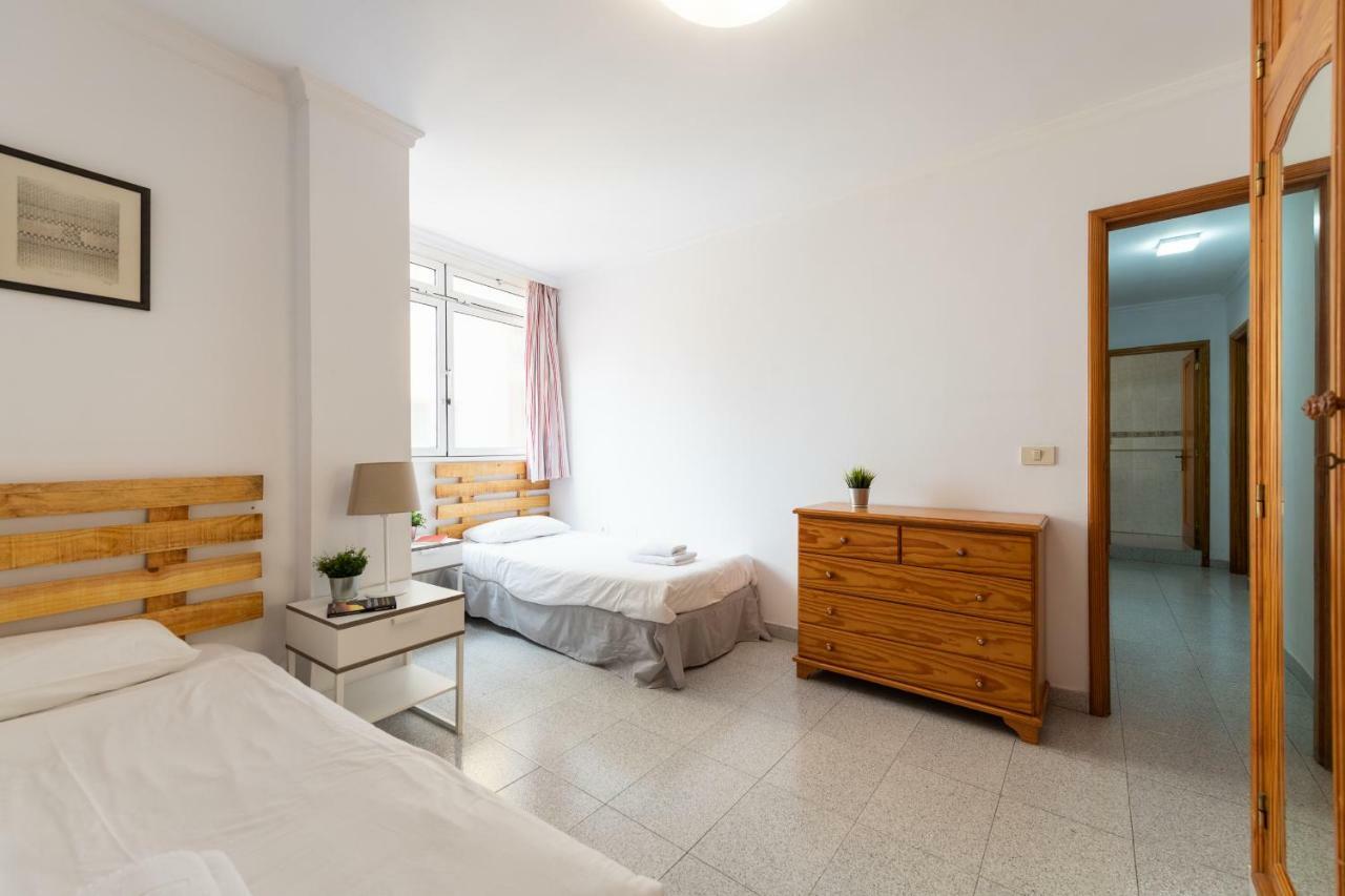 Next To The Beach 5 Beds - Wifi By Canariasgetaway Лас Палмас де Гран Канария Екстериор снимка